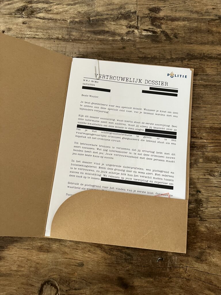 Een speurtocht uitzetten voor volwassenen als originele verrassing organiseren voor verjaardag vriend