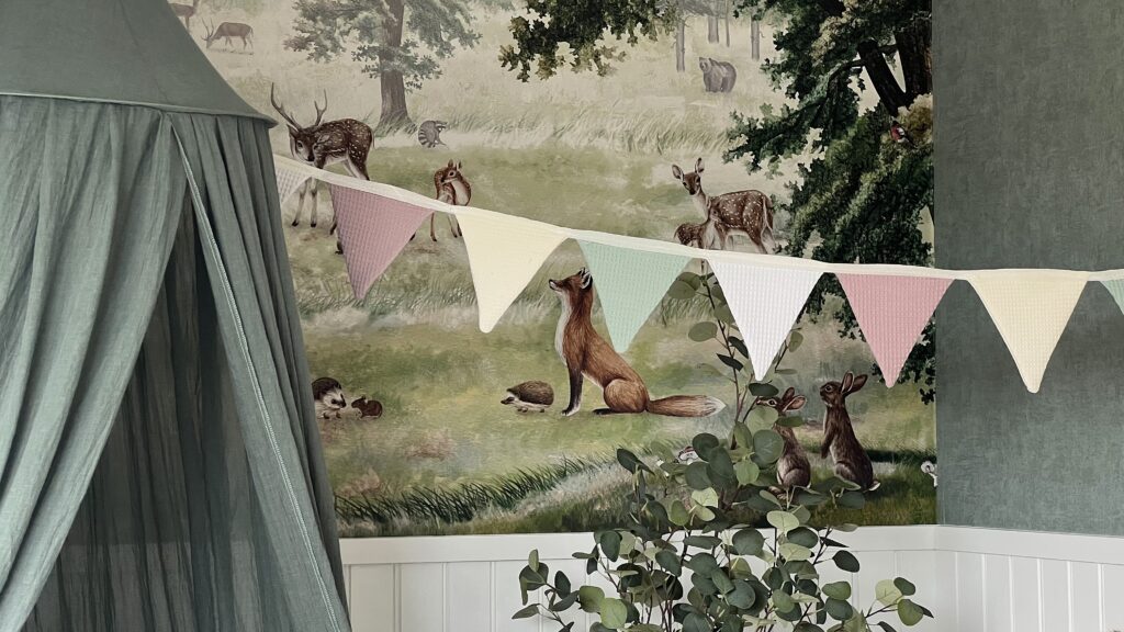 DIY Stoffen vlaggenlijn maken voor de baby- of kinderkamer